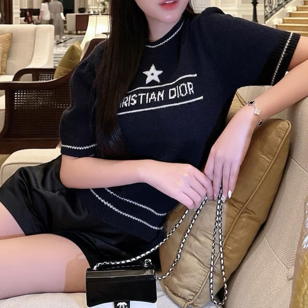 Dior Women's sleeves